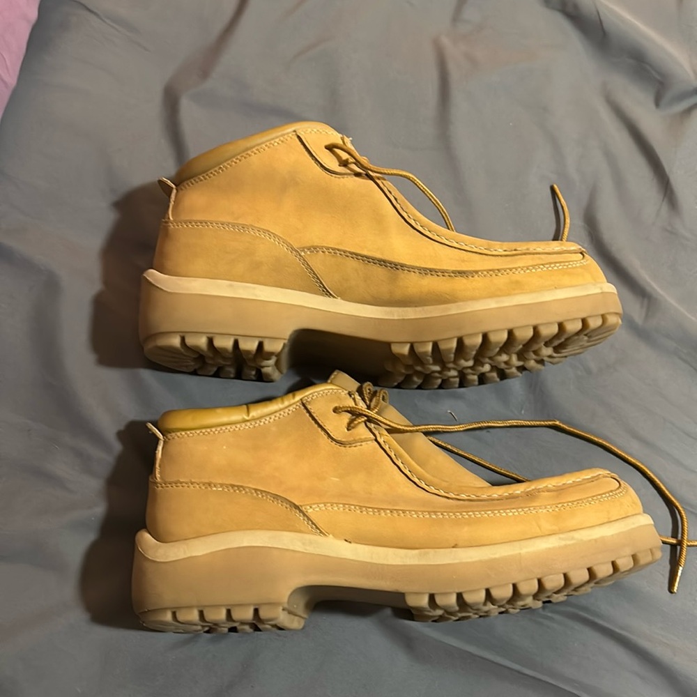 Women’s boots